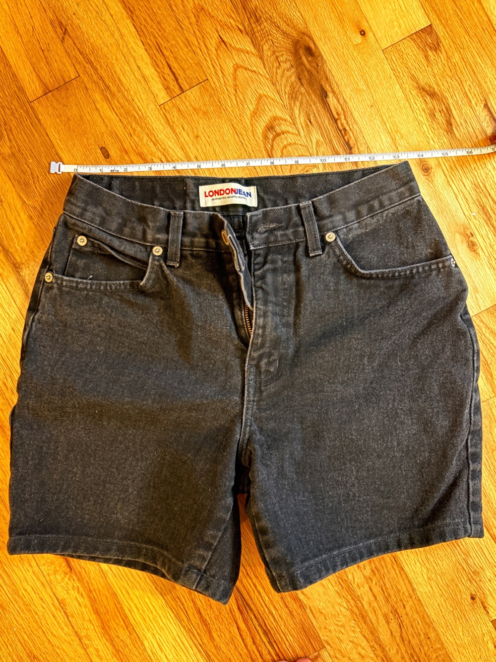 Vintage Black Denim Shorts- women’s